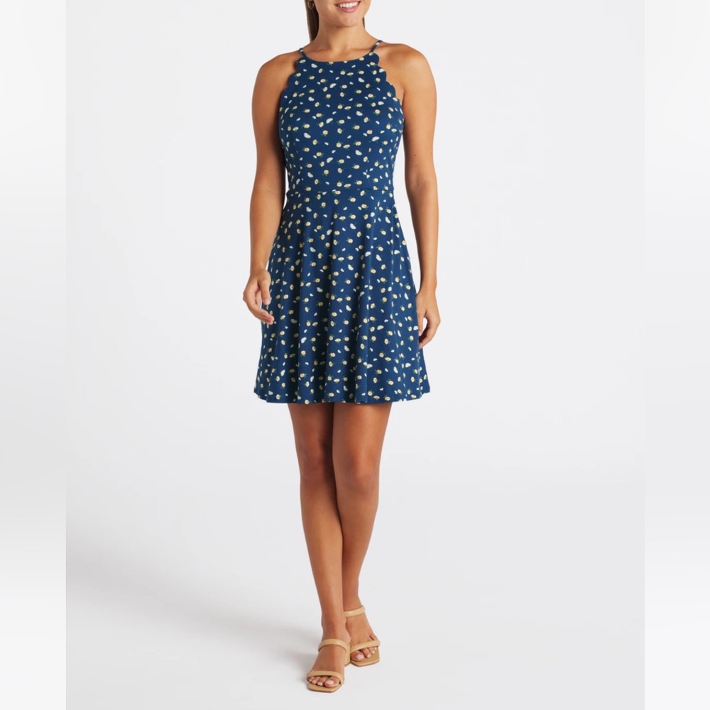 FORTUNE & IVY TALIYAH SCALLOP DETAIL KNIT DRESS. NAVY. SMALL